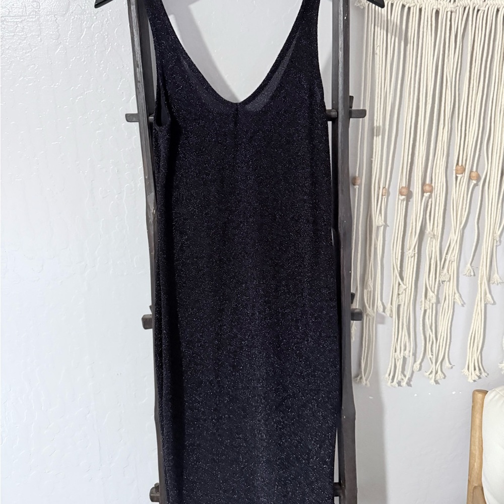 Black Sparkly Sleeveless Dress